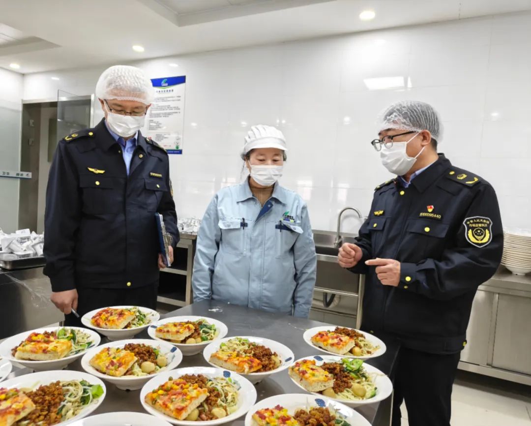 威海临港经济技术开发区管理委员会推动电子菜谱开发，赋能智慧餐饮新生态